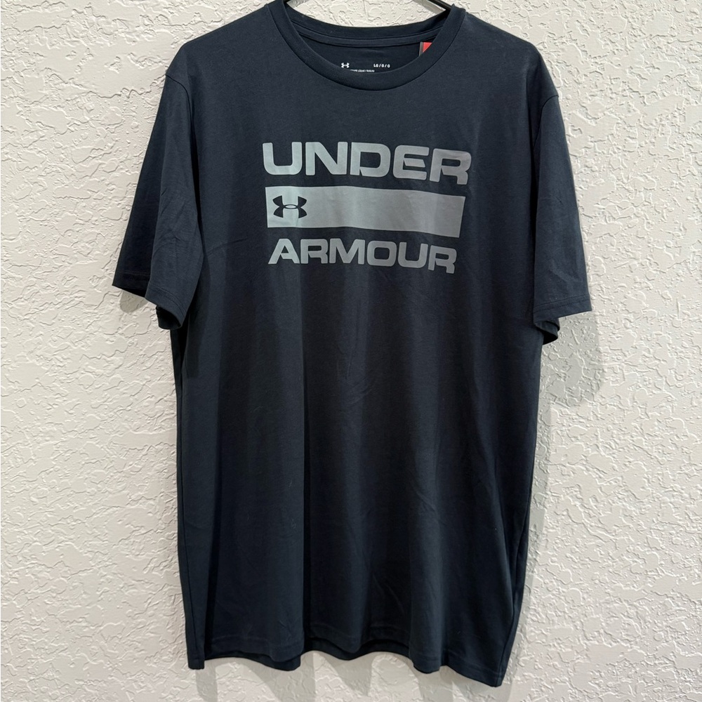 Under Armour Men's Black Short Sleeve T-Shirt Loose Fit Large